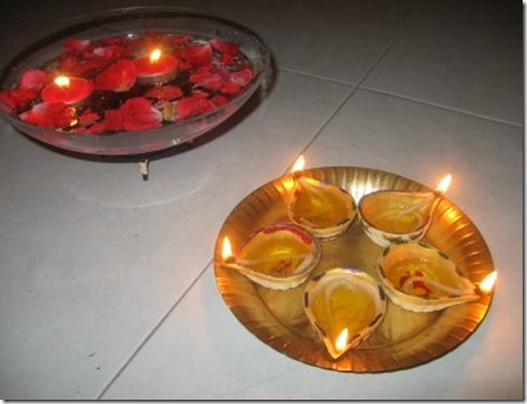 DIY Decorative  Deepavali Diya Oil lamp ideas hand painted diyas