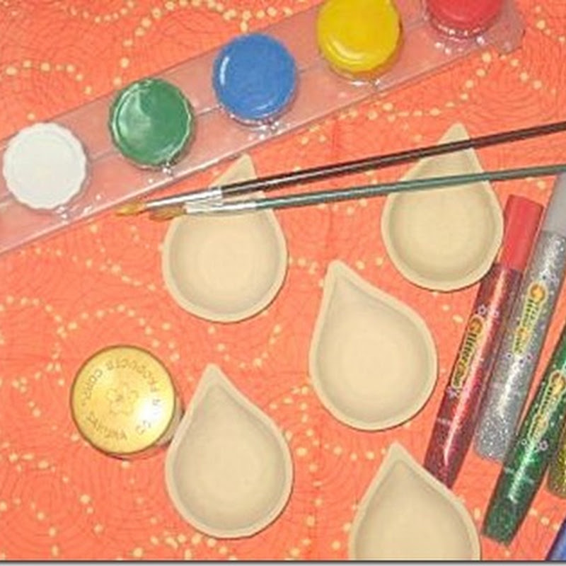 DIY: Homemade Decorative Diyas | Hand painted Diyas Design Ideas