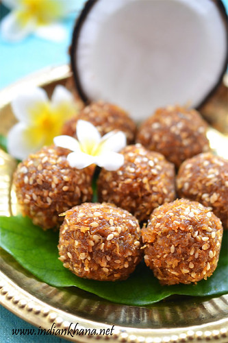 Coconut-Jaggery-Ladoo Coconut-Jaggery-Ladoo