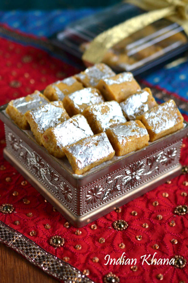 Besan-Mawa-Burfi-recipe