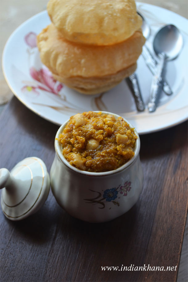 Besan-Ladoo-Recipe Besan-Ladoo-Recipe