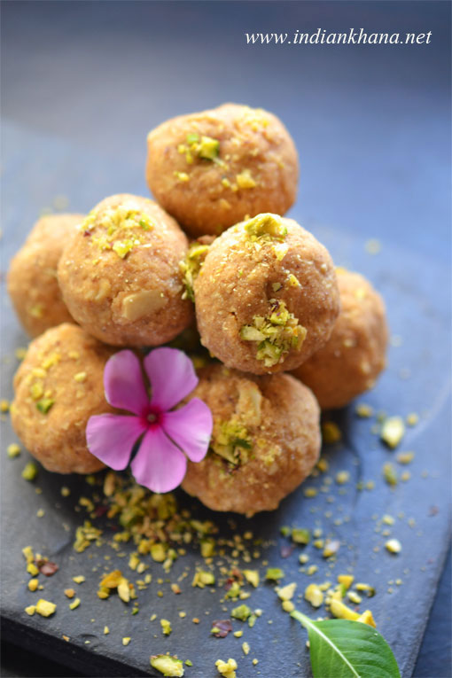 Besan-Ladoo-Recipe