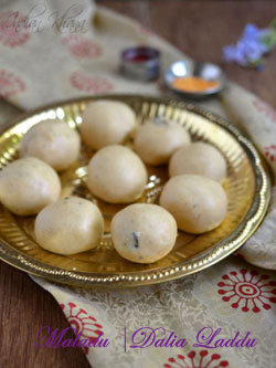 Maaladu | Roasted Gram Laddu