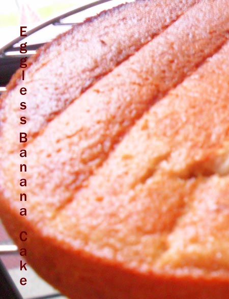 Eggless Banana Cake