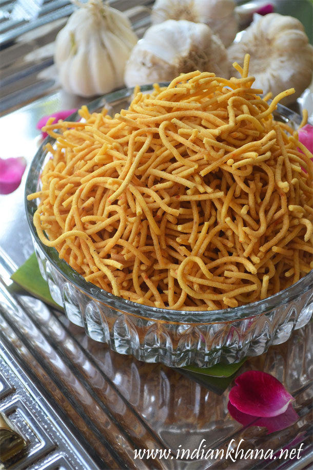 Garlic-Sev-Recipe Garlic-Sev-Recipe