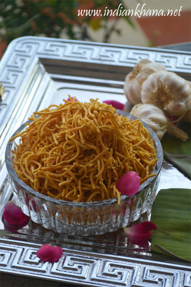 Garlic-Sev-Recipe