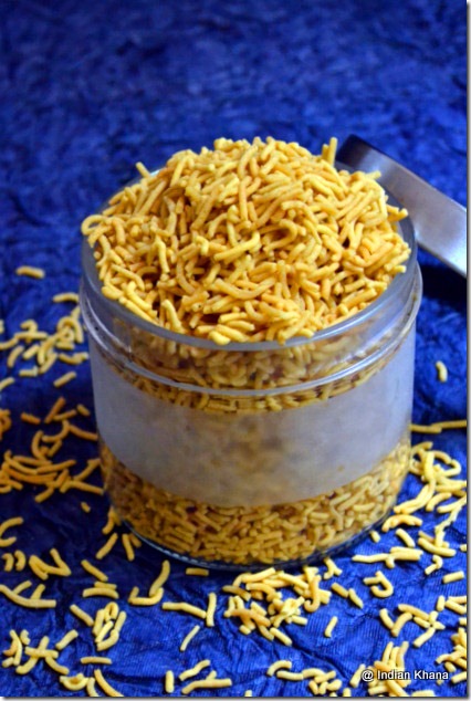 Easy quick simple besan mirch sev recipe for Diwali Holi Festivals Recipes