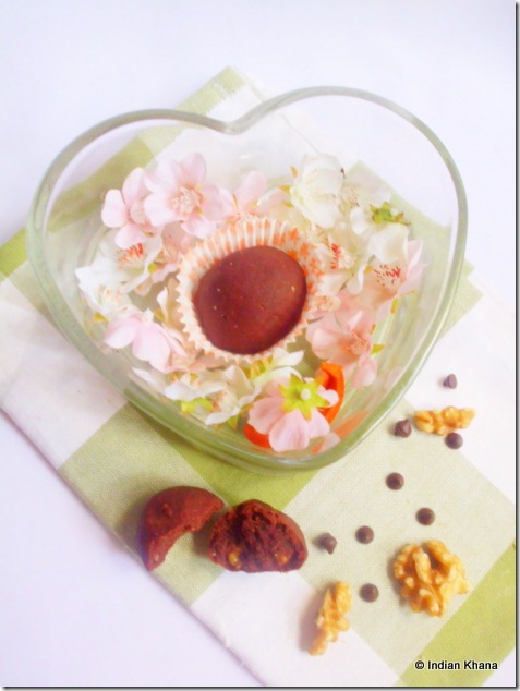 Eggless Chocolate Walnut Honey Cookies Eggless Chocolate Walnut Honey Cookies